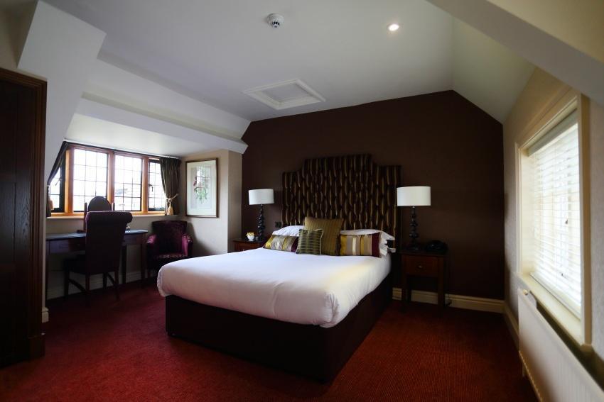 Hotel Inglewood Manor Ledsham  Exterior foto